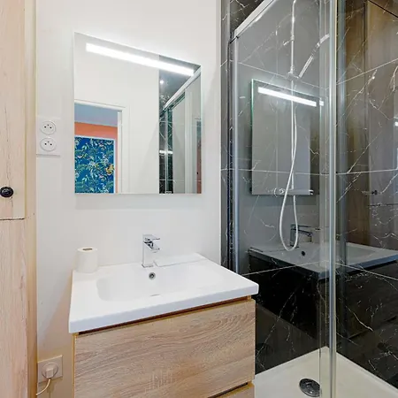 Modern Secure Studio- Perfect For 2- Catacombs * Paris